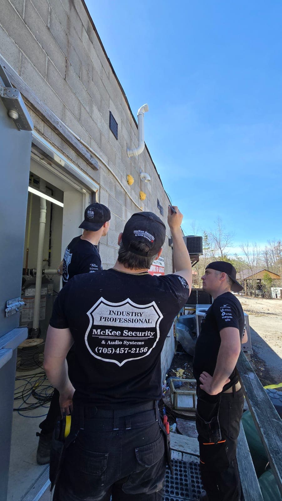 Mounting Cameras as a Team